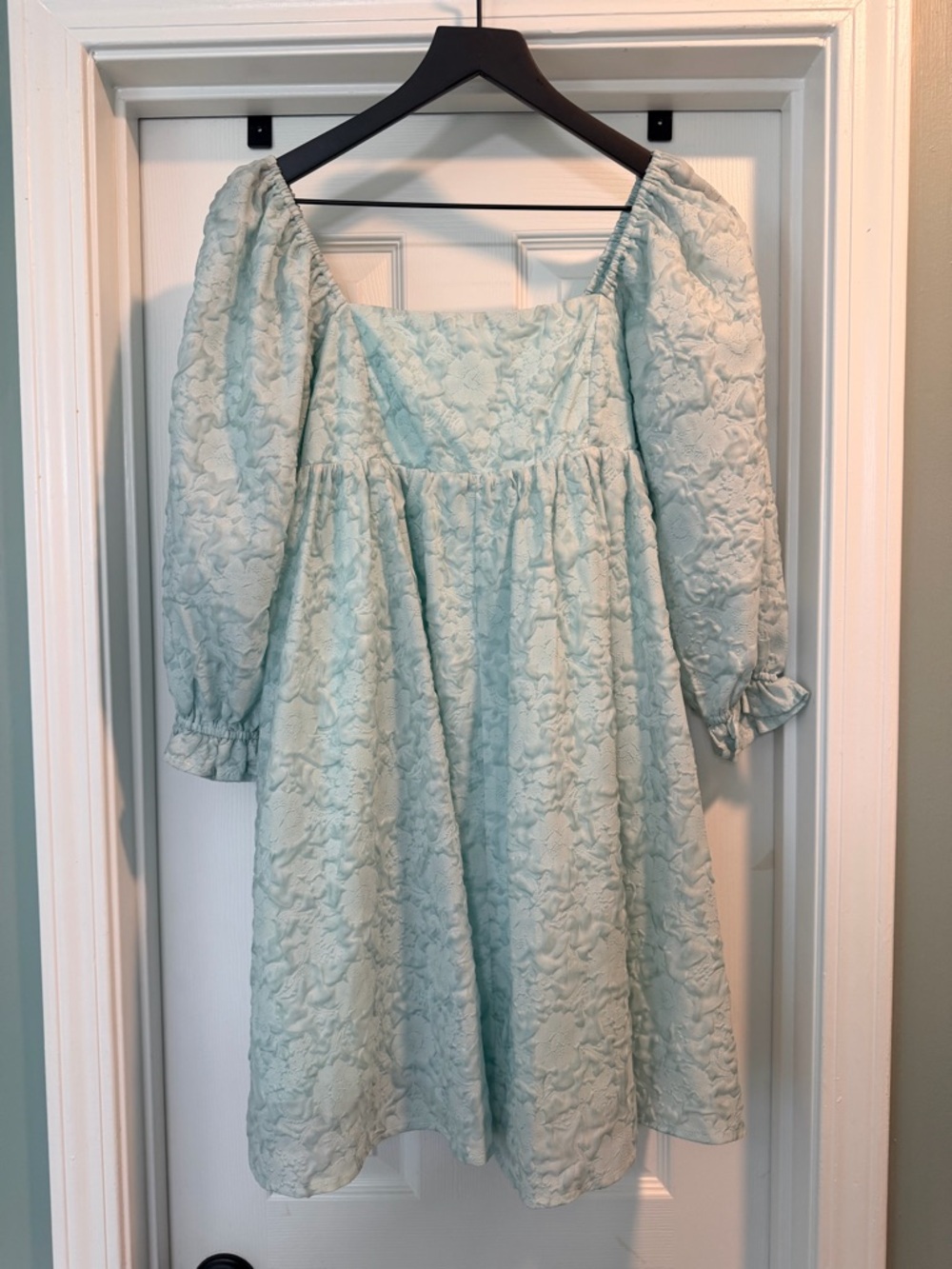 Women's Mint Puff-Sleeve Mini Dress with Square Neckline